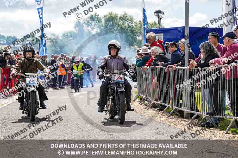 Vintage motorcycle club;eventdigitalimages;no limits trackdays;peter wileman photography;vintage motocycles;vmcc banbury run photographs